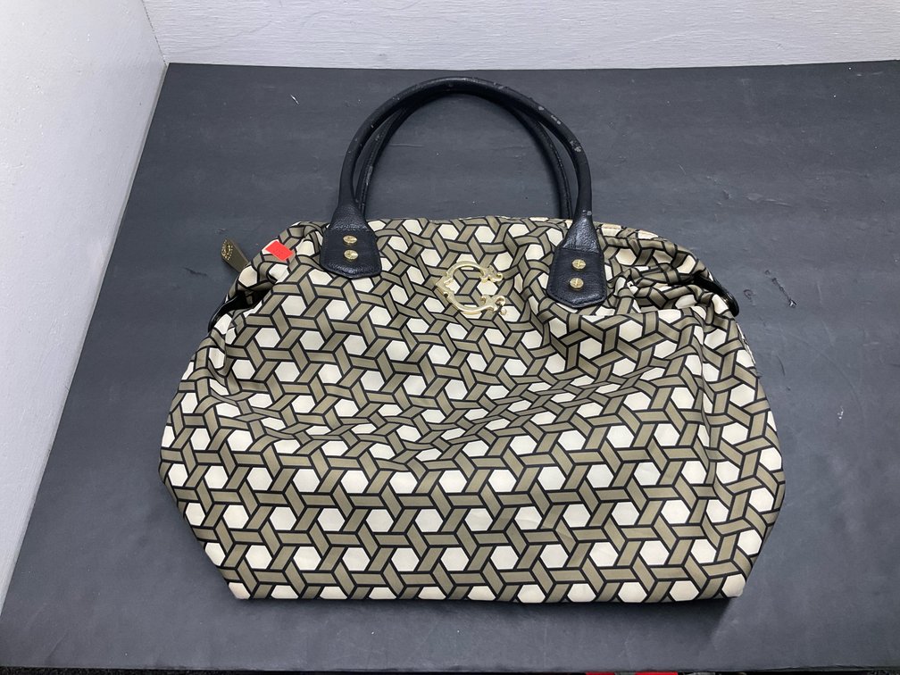 C. Wonder geometric pattern tote handbag