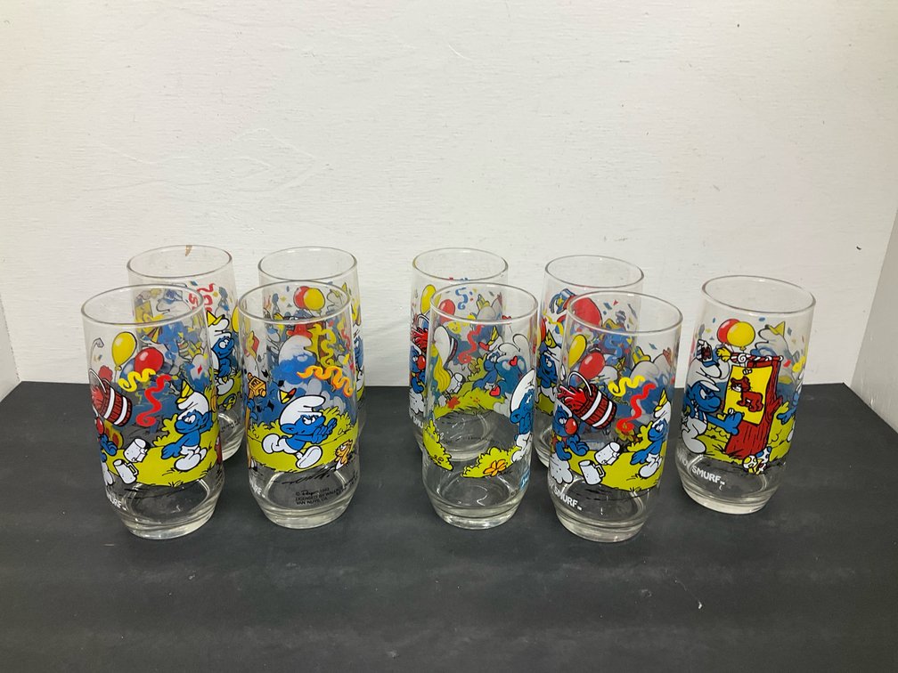 Smurfs character drinking glasses