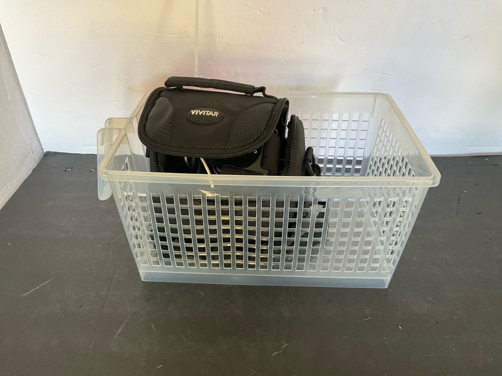 Action camera with accessories & camera bag - Garage