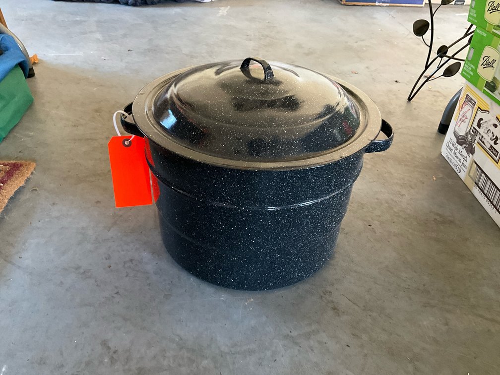 Black speckled enamelware canning pot with lid - Garage