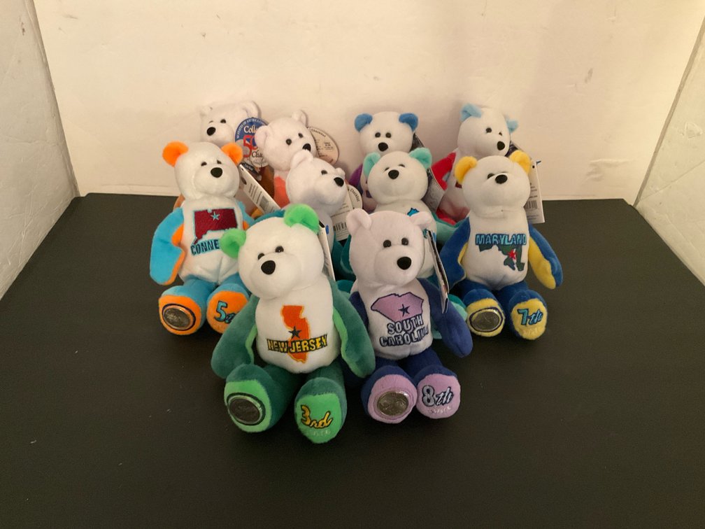 Limited Treasures state quarter plush bears - Basement Living & Bar Area