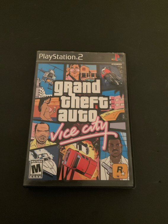 Grand Theft Auto: Vice City PlayStation 2 video game - Basement Living & Bar Area