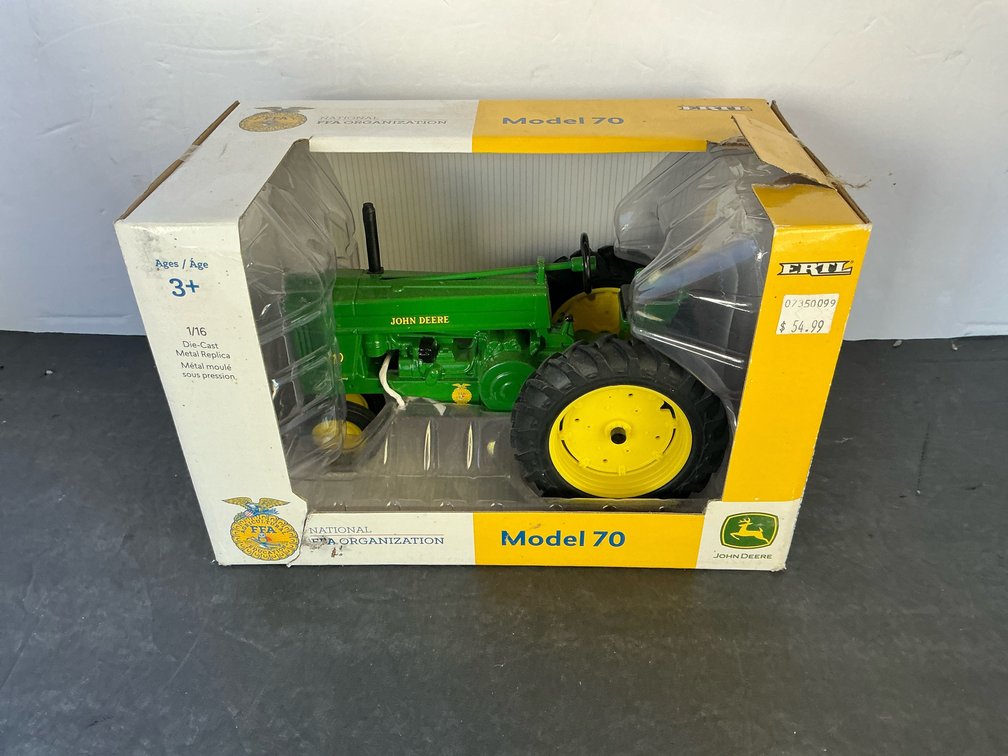 ERTL 1/16 John Deere Model 70 die-cast tractor in box - Garage