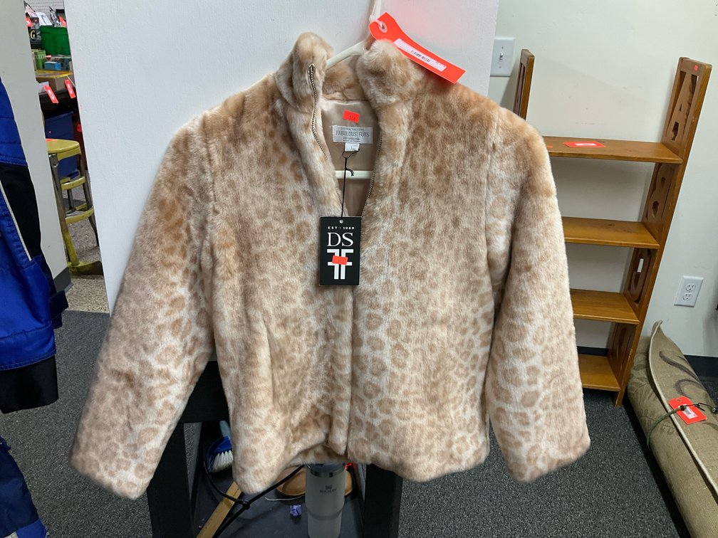 Donna Salyers' Fabulous-Furs leopard print faux fur jacket