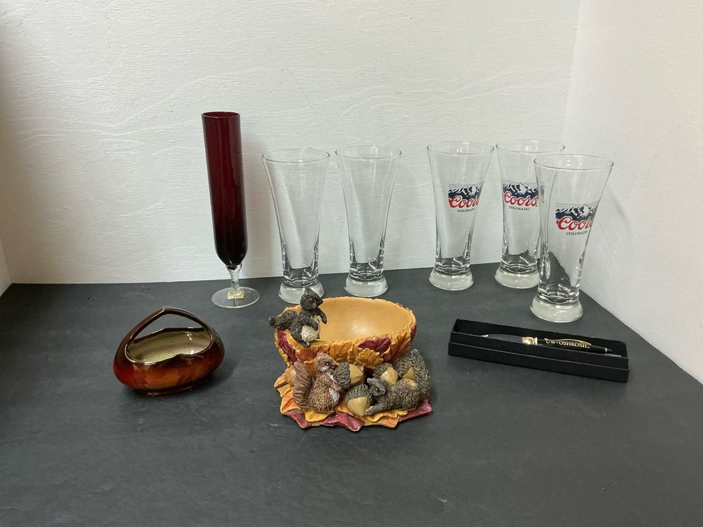 Glassware, decorative bowls & UW-Oshkosh pen