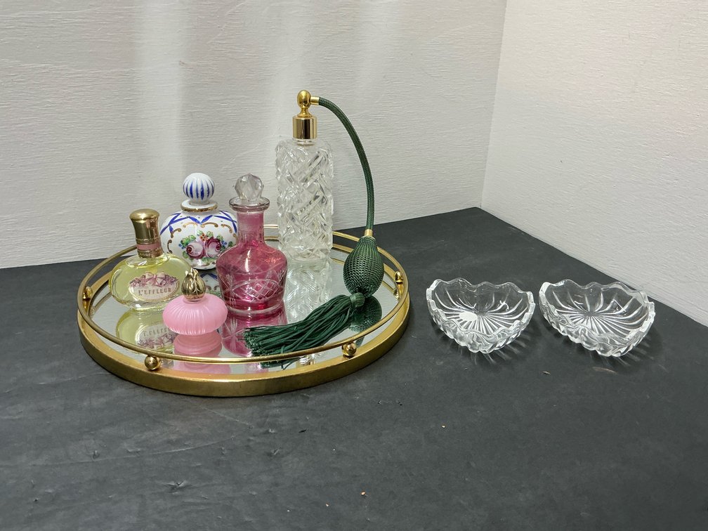 Mirrored vanity tray with perfume bottles & crystal dishes