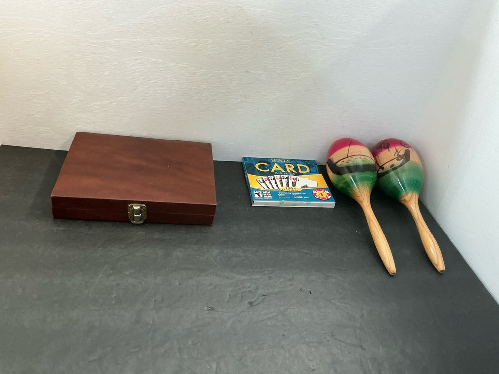 Backgammon set, card games software & pair of maracas