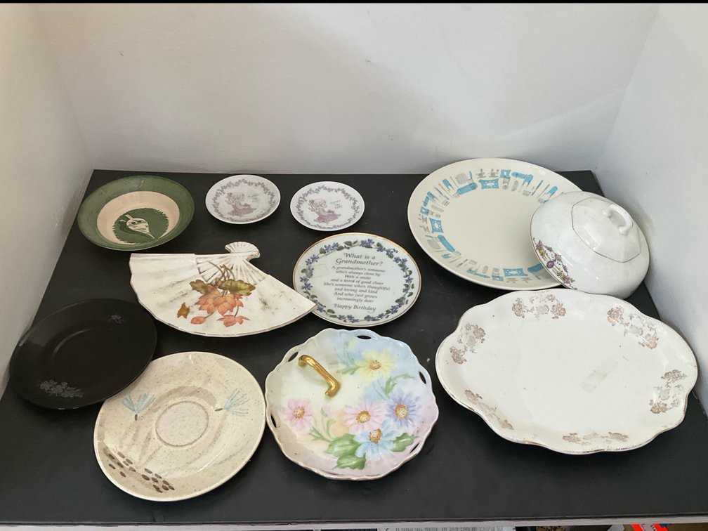 Assorted decorative plates, platters & dishes