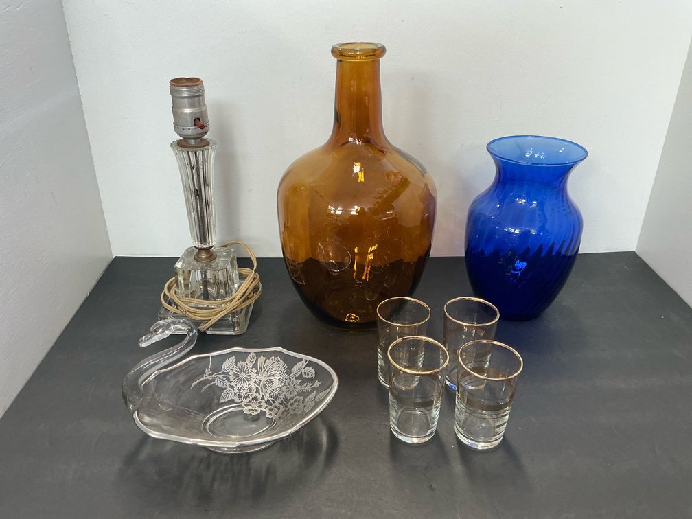 Glassware grouping with lamp base, vase & dish