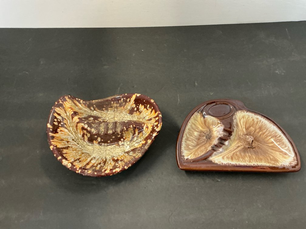Pair of brown & cream ceramic drip glaze ashtrays