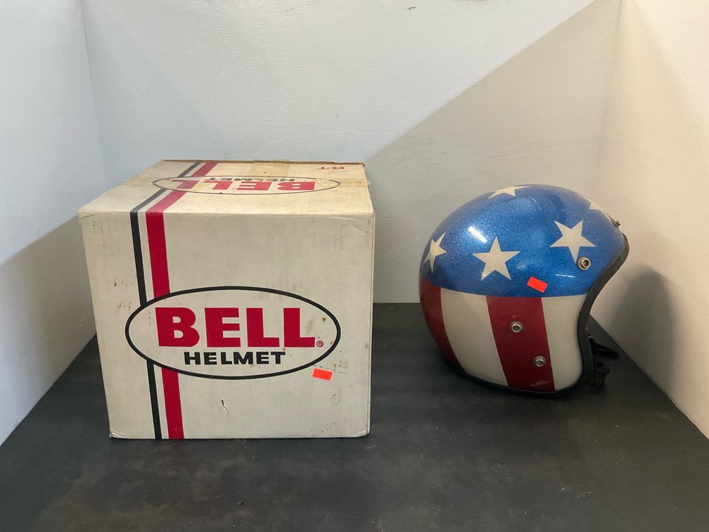 Bell stars and stripes open-face helmet with box