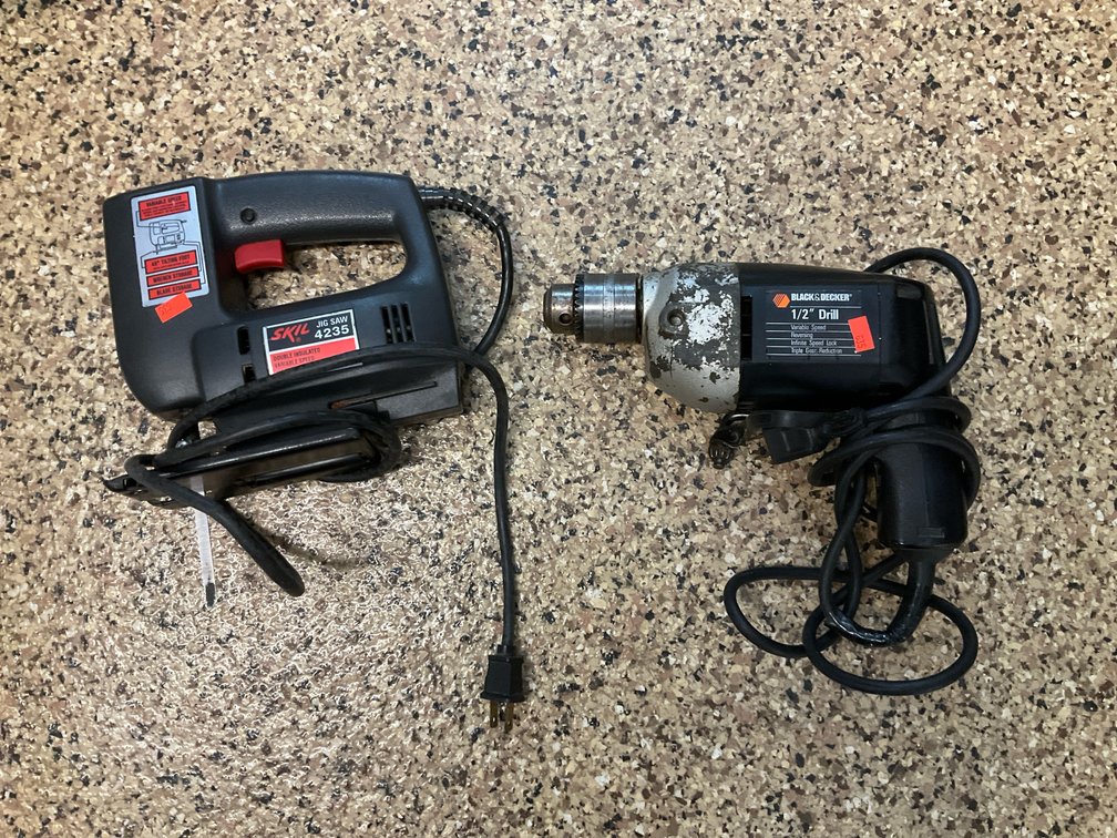 Corded variable speed jig saw & 1/2 in drill