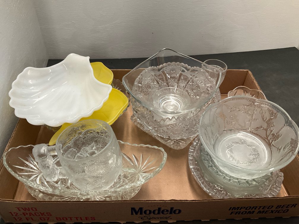 Assorted glassware, bowls & serving dishes