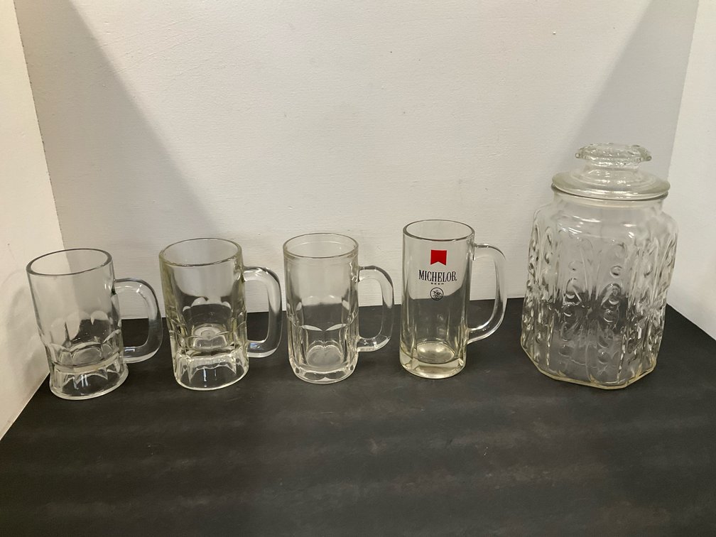 4 clear glass beer mugs & lidded glass canister