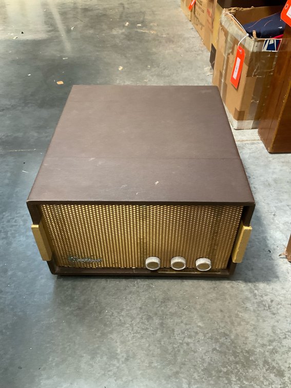 Portable turntable