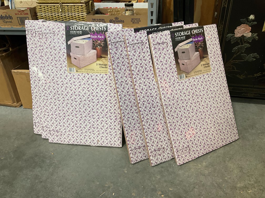 Storage chest boxes