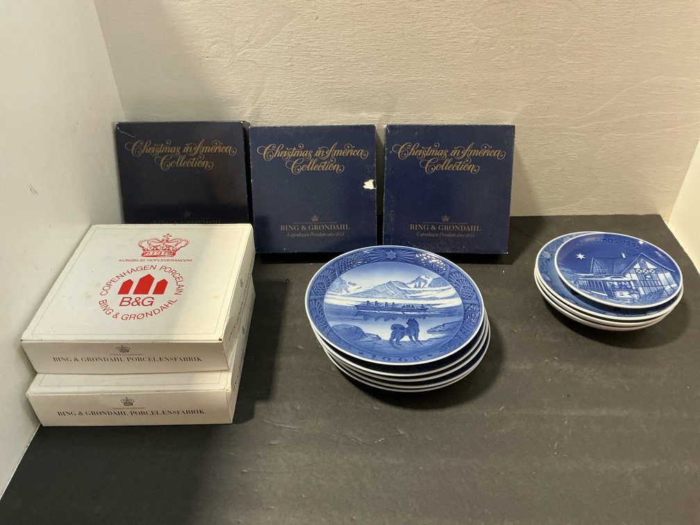 Bing & Grøndahl & Royal Copenhagen collector plates
