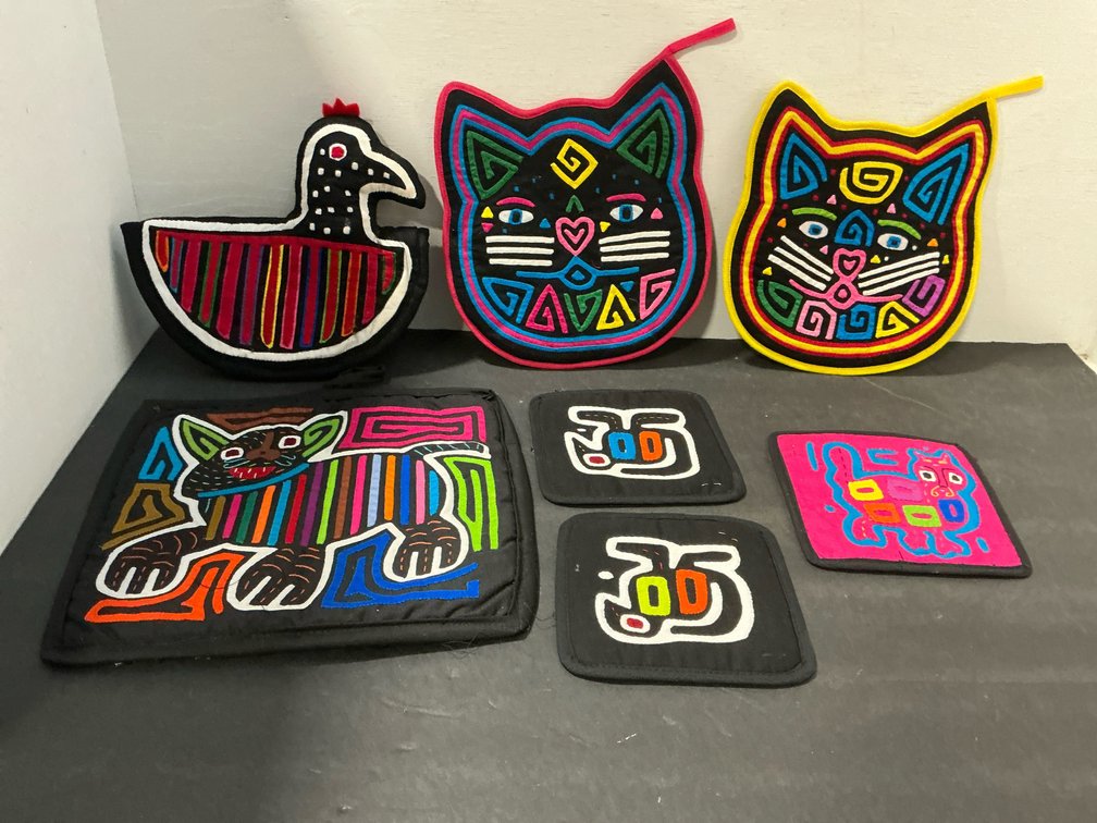 Mola reverse appliqué potholders & coasters