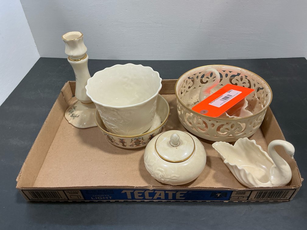 Grouping of Lenox porcelain tabletop items
