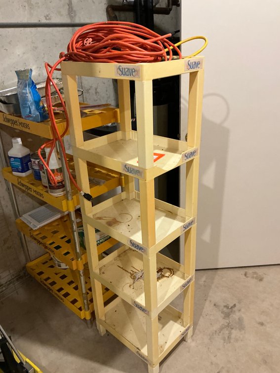 Suave 5-tier modular plastic display shelf, plastic shelving - Basement