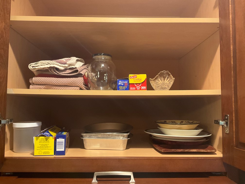 Assorted kitchen cabinet, pantry & drawer contents - Kitchen Main Level