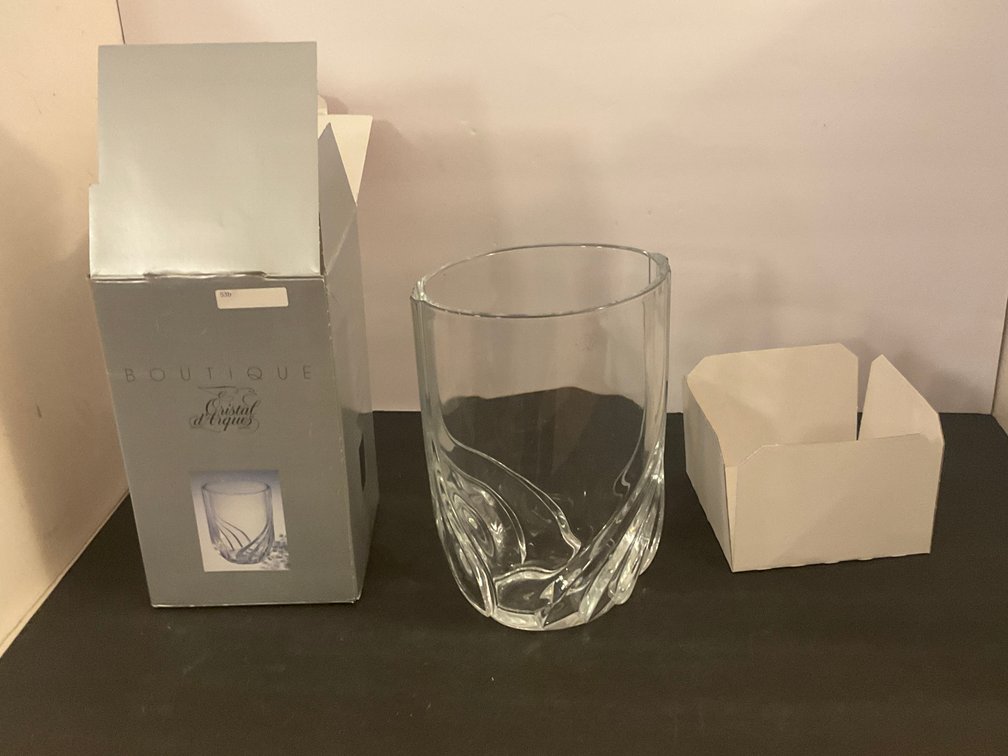 Cristal d'Arques clear glass swirl vase with box - Dining Room Main Level