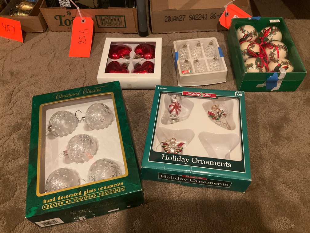 Glass Christmas tree ornaments - Upstairs Bedroom Upper Level