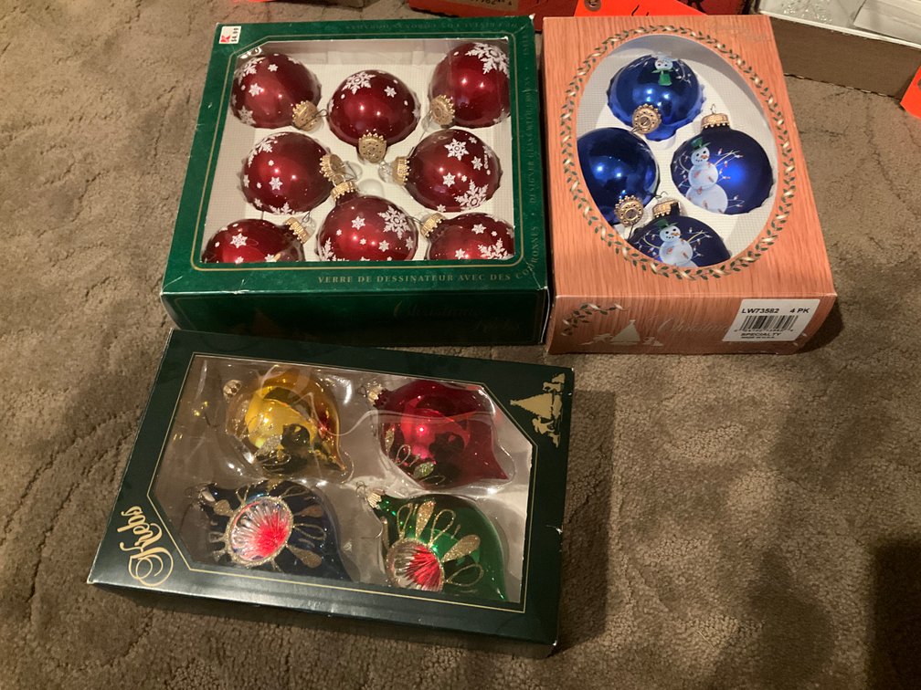 Glass Christmas tree ornaments - Upstairs Bedroom Upper Level