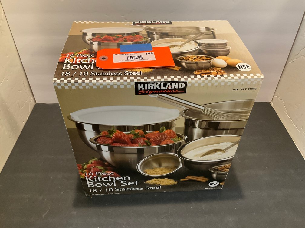 Kirkland Signature 16 piece stainless steel bowl set - Kitchen Main Level