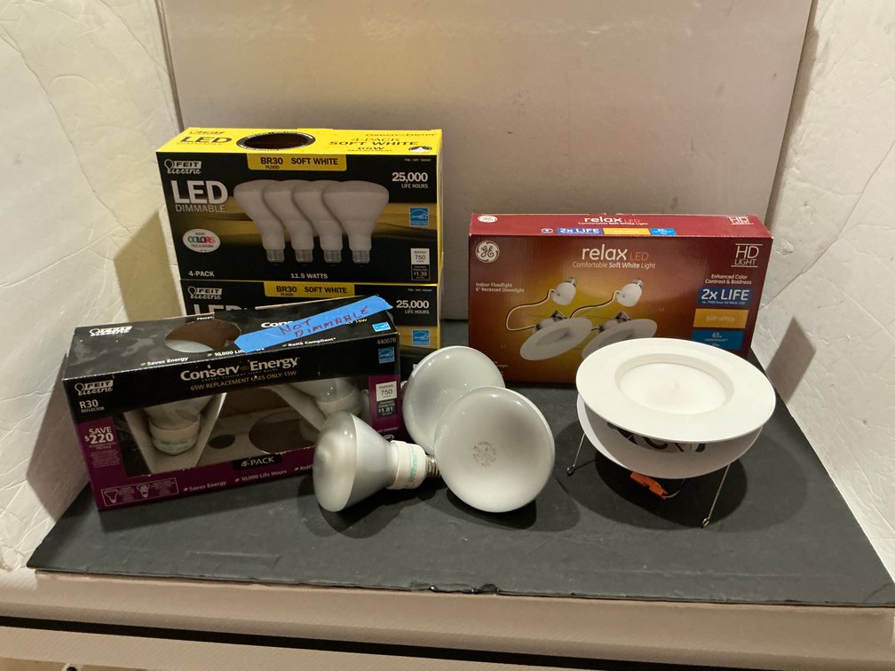 Assorted flood light bulbs & 6 in recessed downlights - Basement