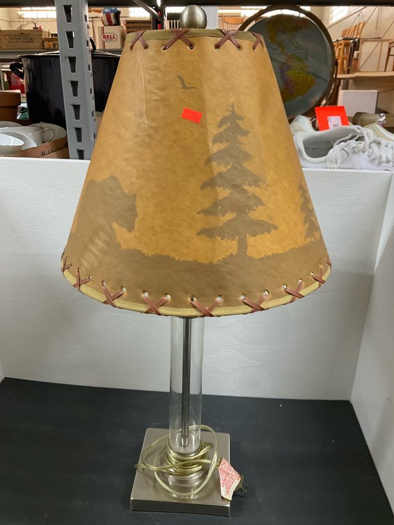 Rustic table lamp with bear silhouette shade