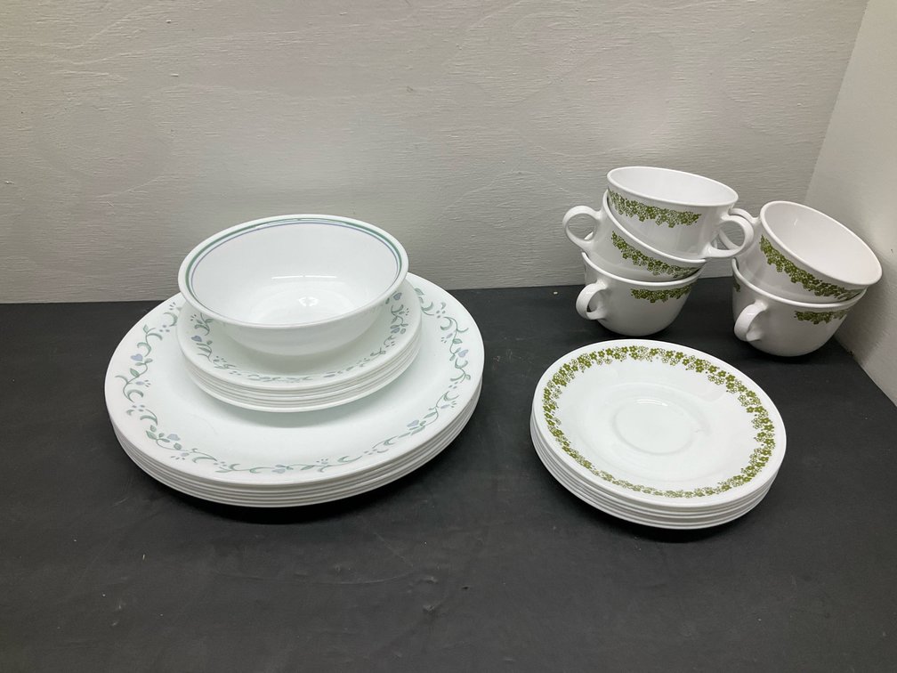 Corelle dinnerware plates, bowl, cups & saucers