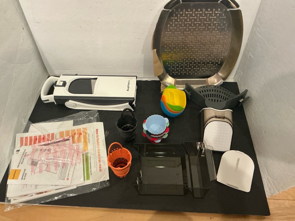 Mandoline slicer, crisper tray, silicone cups & more - Kitchen Main Level