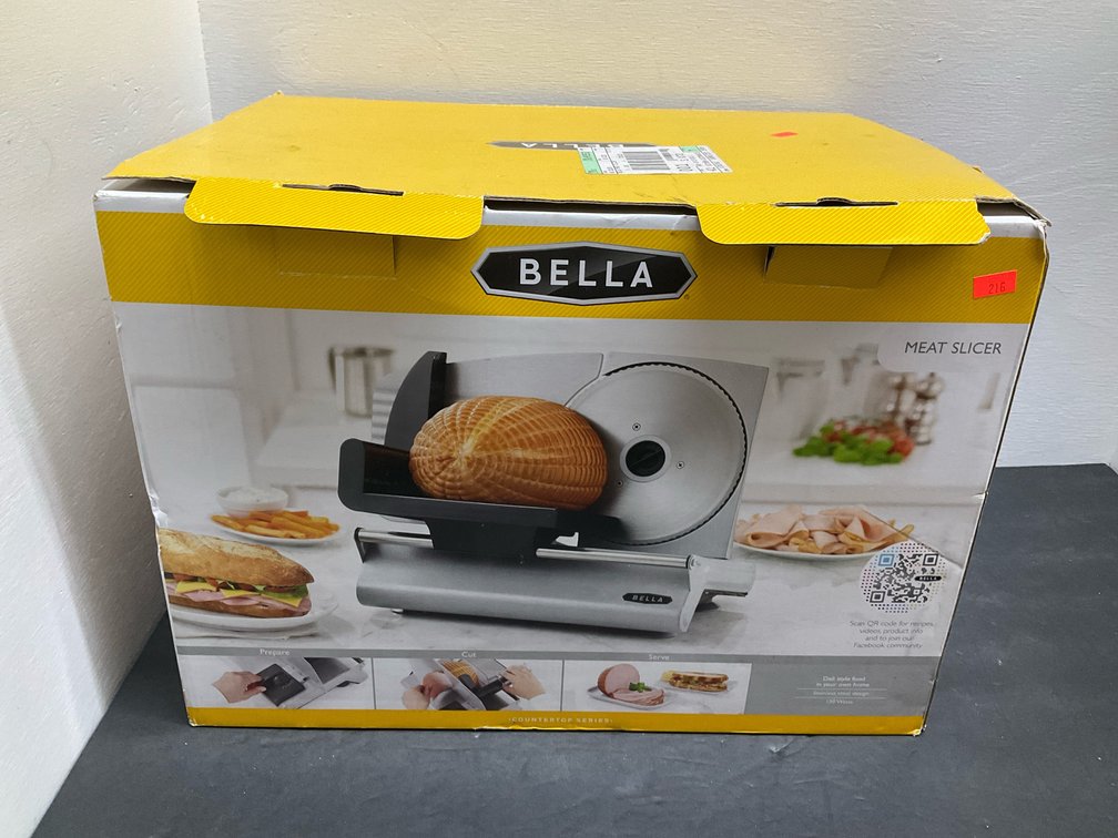 Bella Countertop Series 150-watt meat slicer