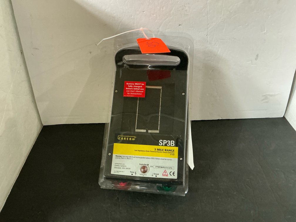 Zareba 3-mile solar electric fence controller - Garage
