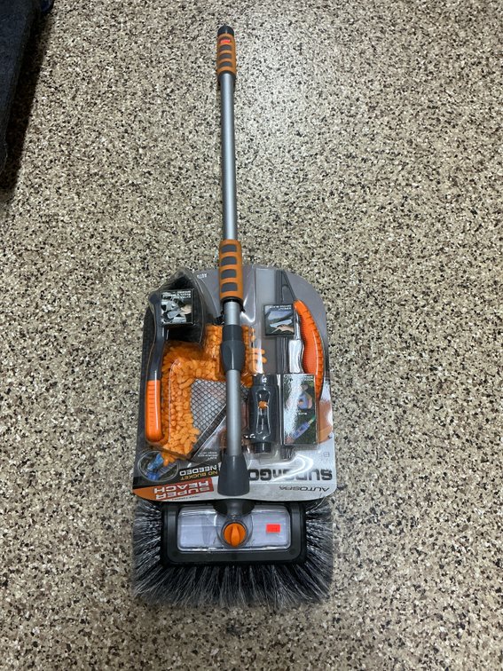 AutoSpa car wash brush kit with telescoping pole