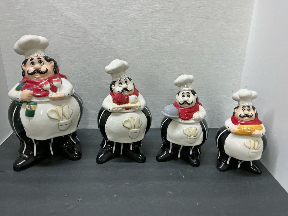 Set of 4 graduated ceramic chef canisters