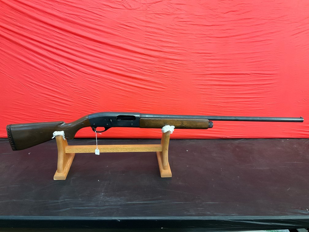 Remington Model 11-48 16 gauge semi auto shotgun S/N 5506946