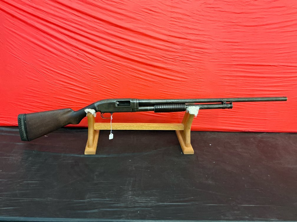 Winchester model 1912 16 gauge pump action shotgun S/N No # present