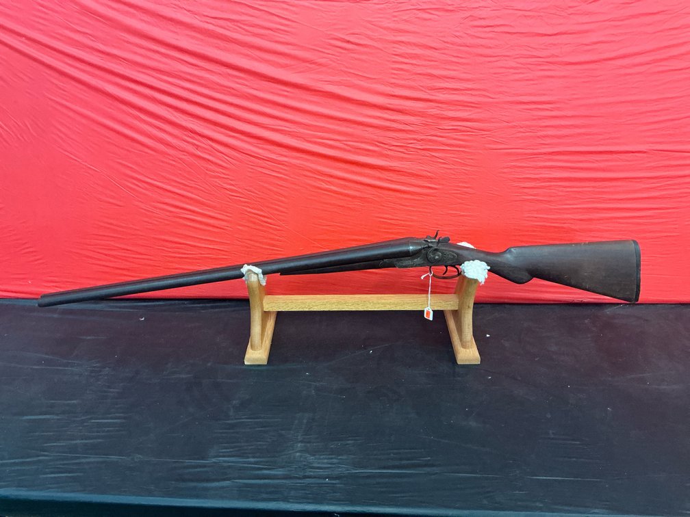 Crescent 12 gauge double barrel shotgun S/N NO # present