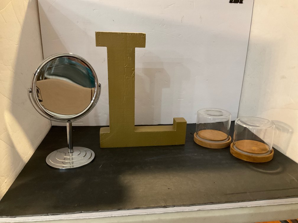 Chrome vanity mirror, wooden letter L & 2 glass cloches - Kitchen