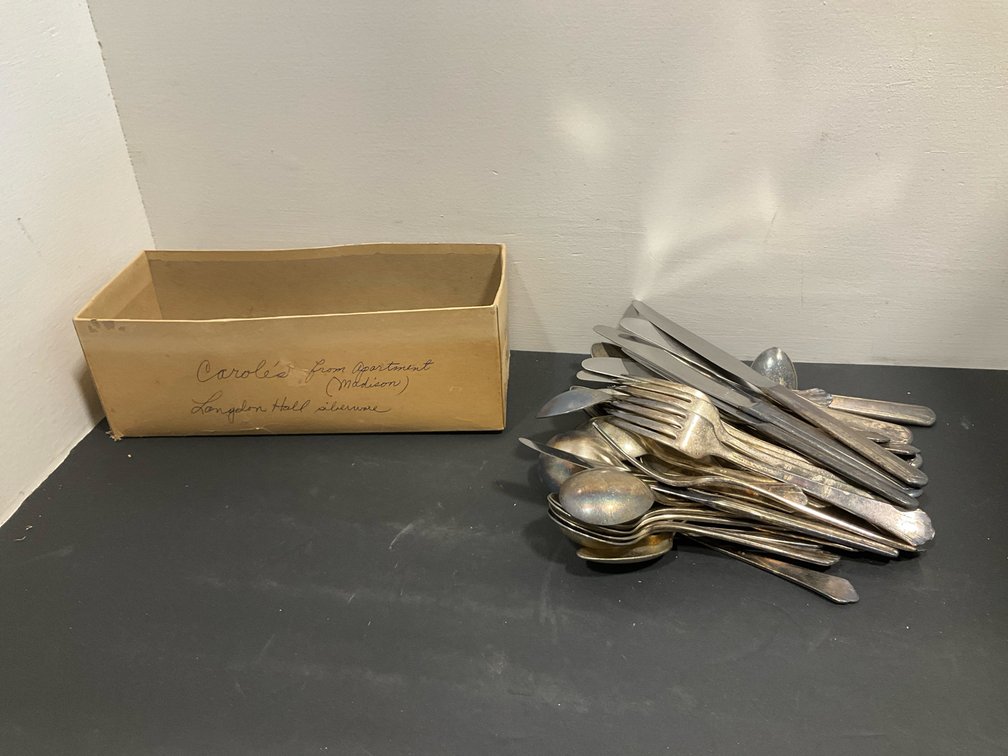 Grouping of assorted flatware