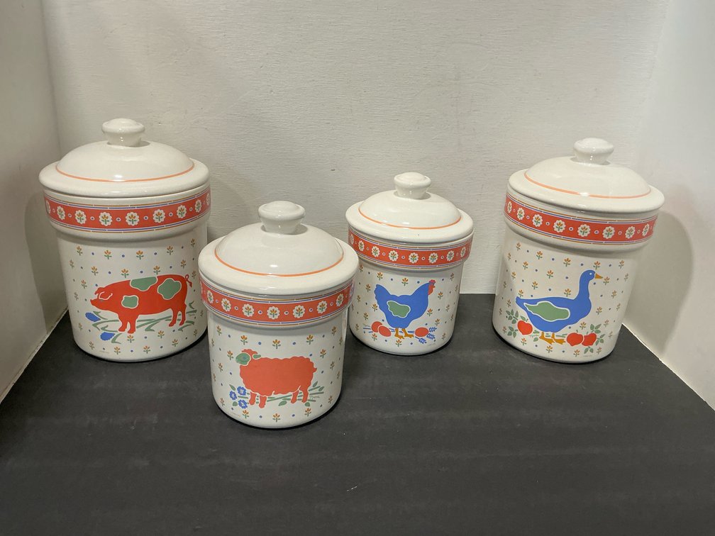 Set of Treasure Craft ceramic farm animal canisters