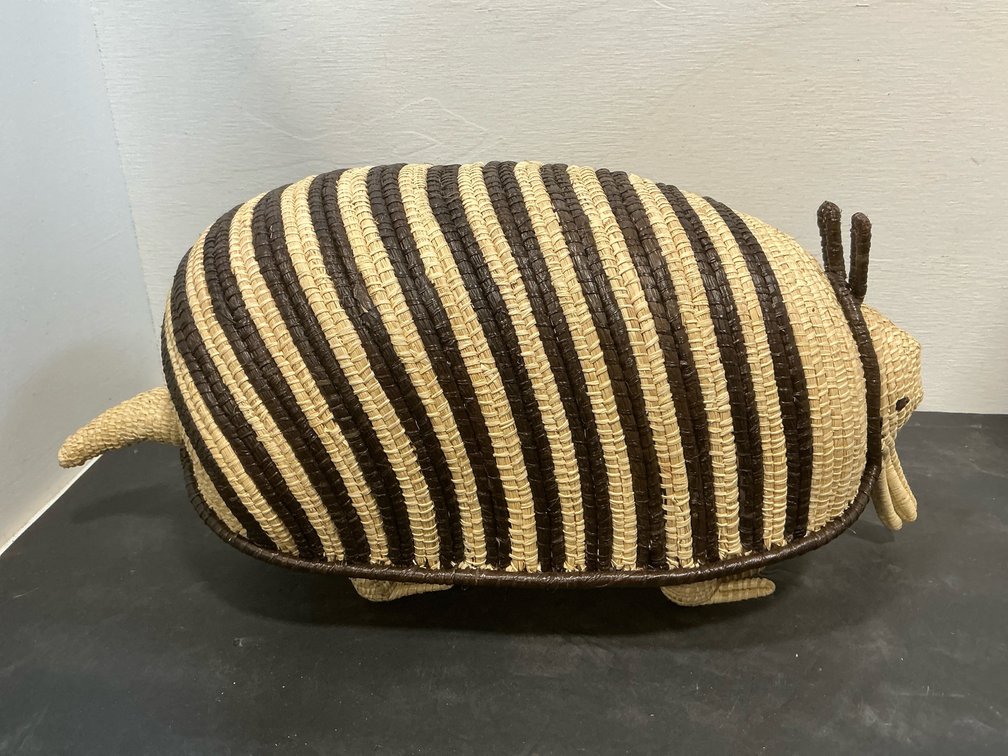 Woven fiber striped armadillo figure