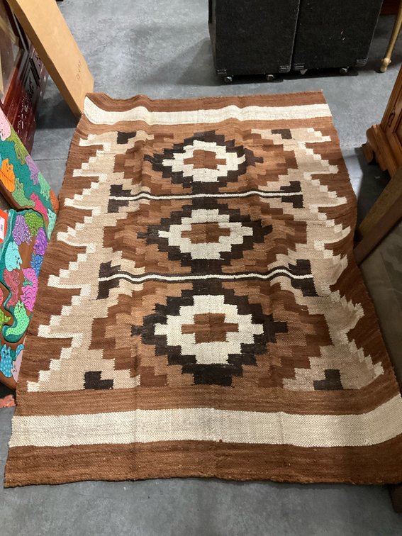 Southwestern geometric flat-weave rug, 45 x 64 in