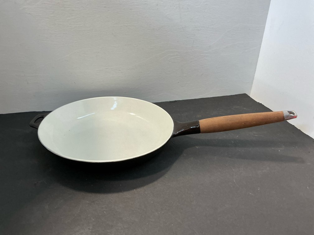Copco Michael Lax enameled cast iron skillet