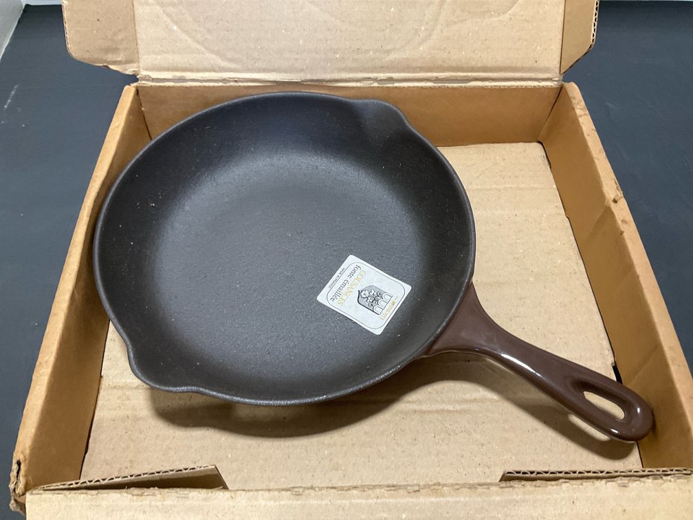 Cousances brown enameled cast iron skillet with box