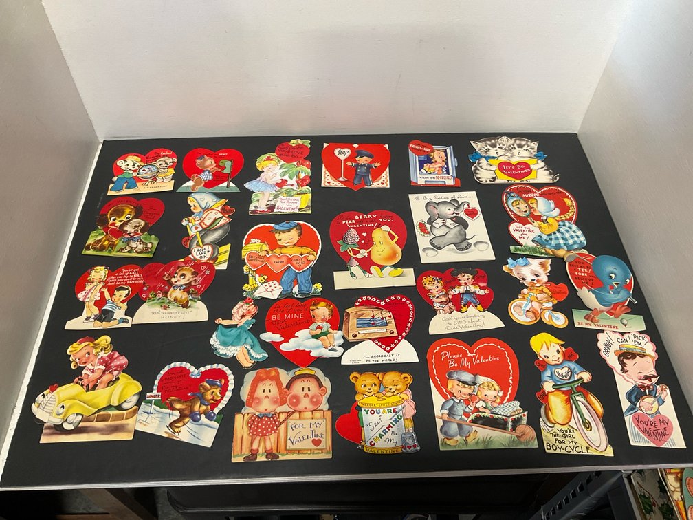 Grouping of die-cut Valentine's Day cards