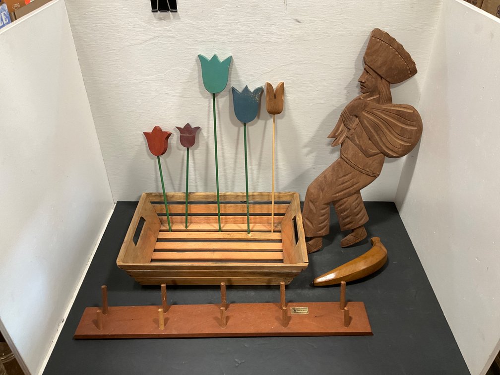 Grouping of wooden decor with peg rack & tray