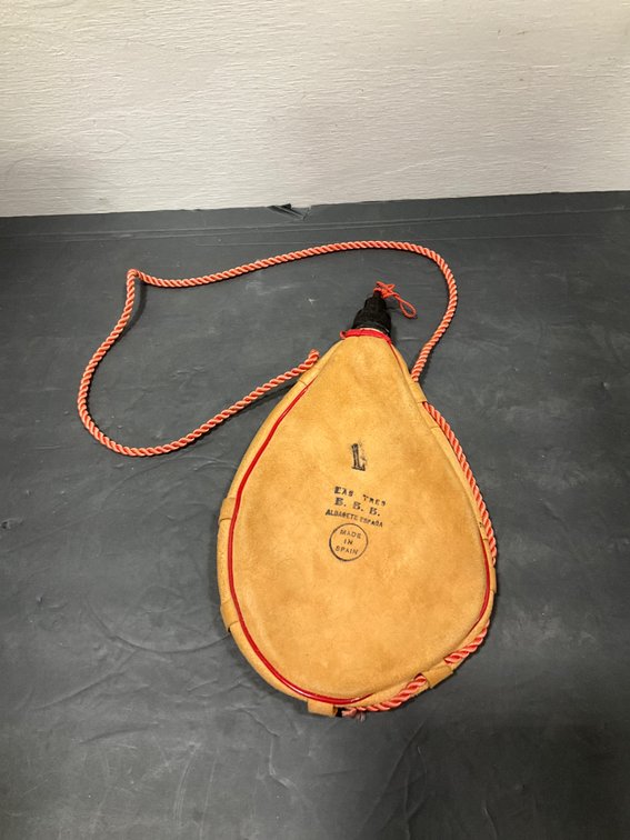 Las Tres B. B. B. tan suede leather bota bag